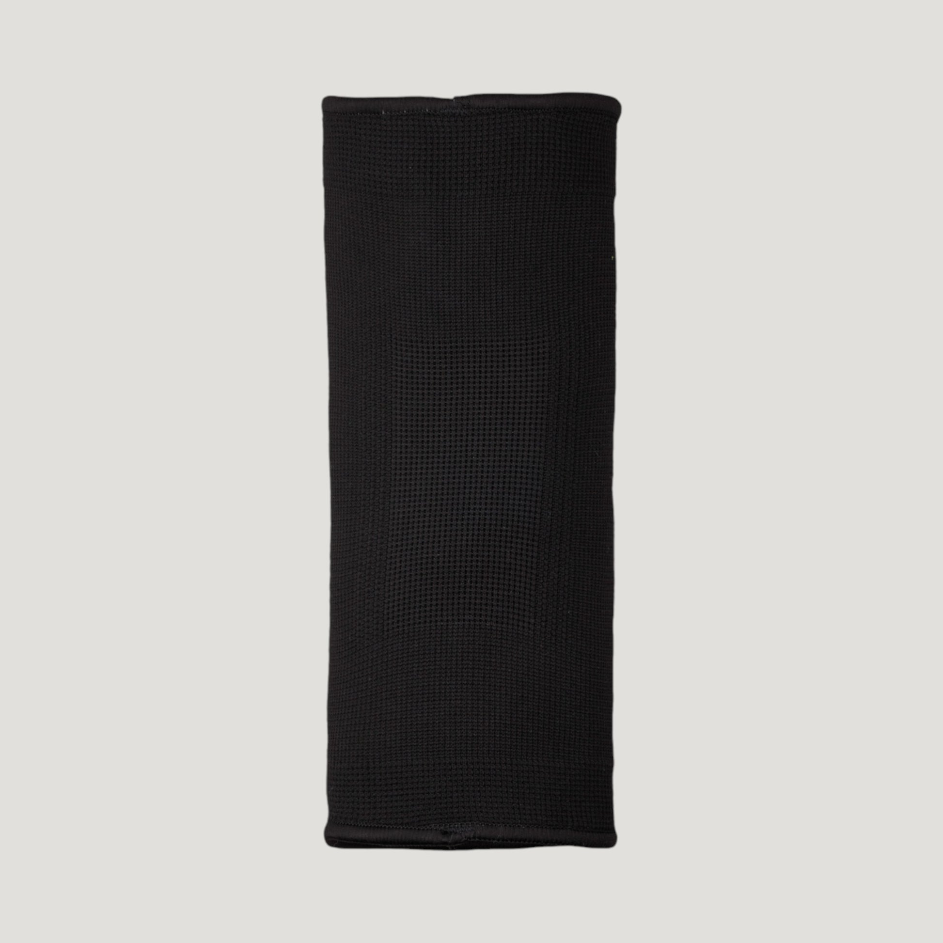 SLIDER KNEEPAD BLACK YOUTH 370120_9090_02