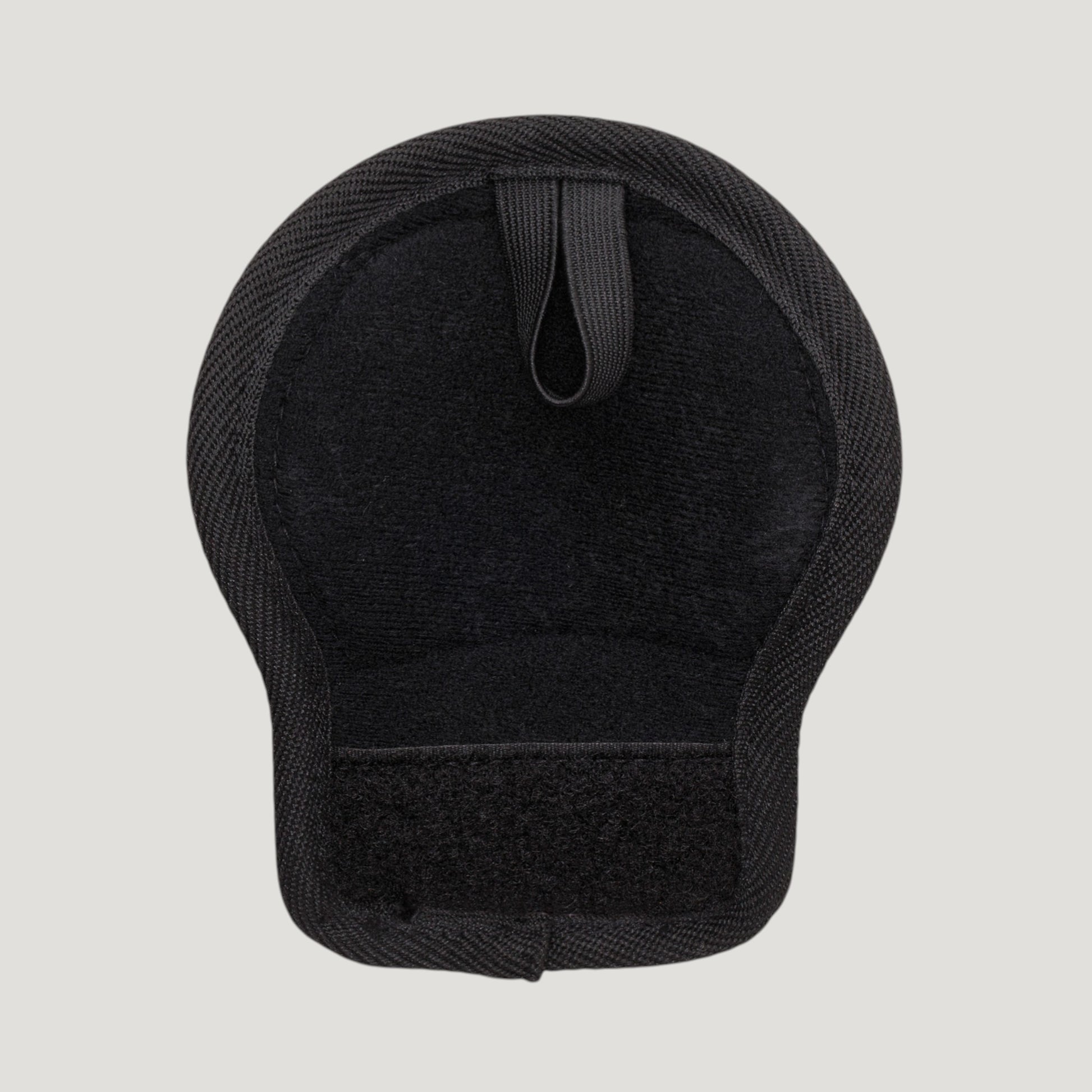 BATTERS HAND GUARD BLACK UNISEX 380372_9090_02